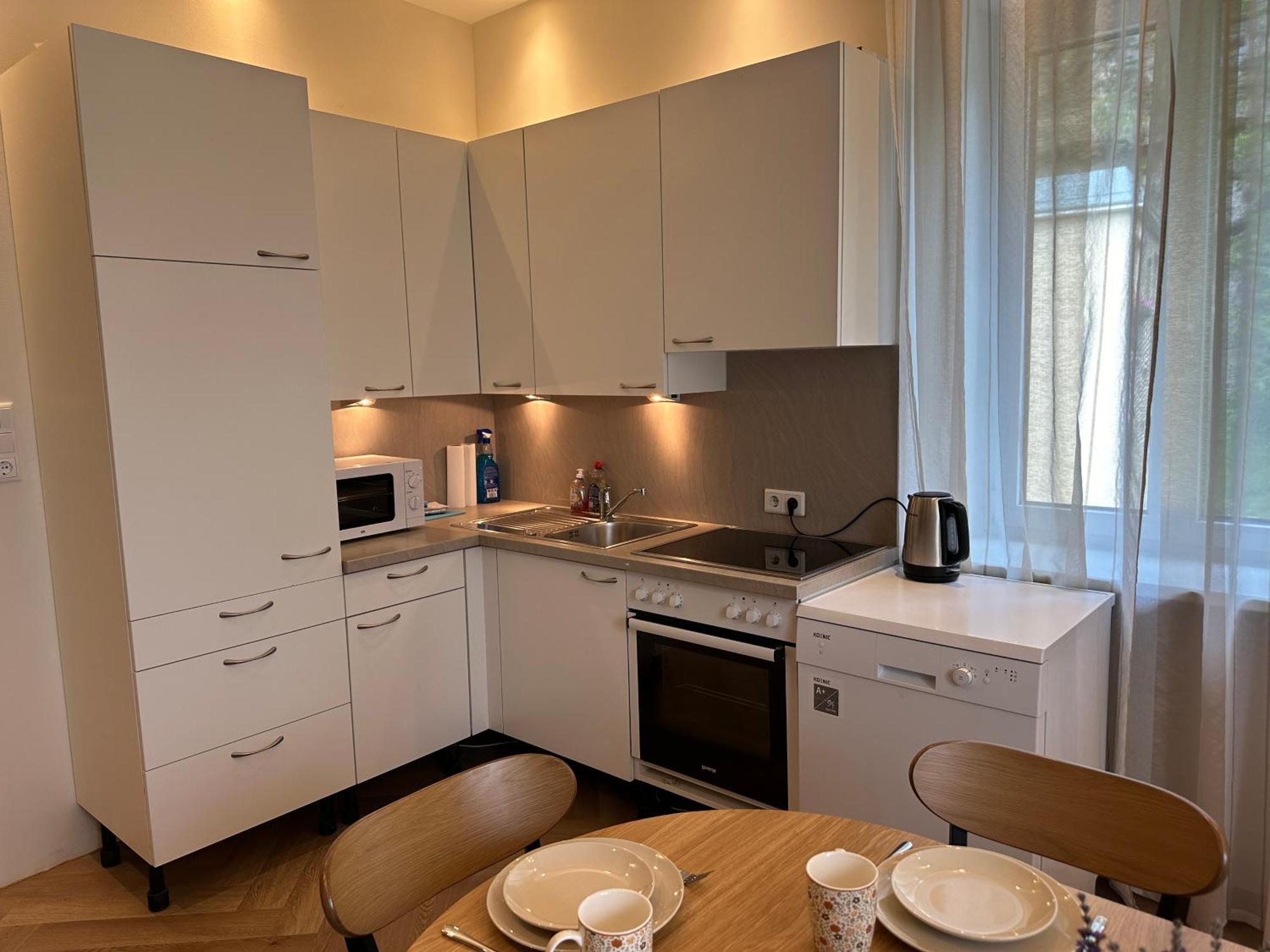 Book-A-Room Salzburg Apartment 33 Bagian luar foto